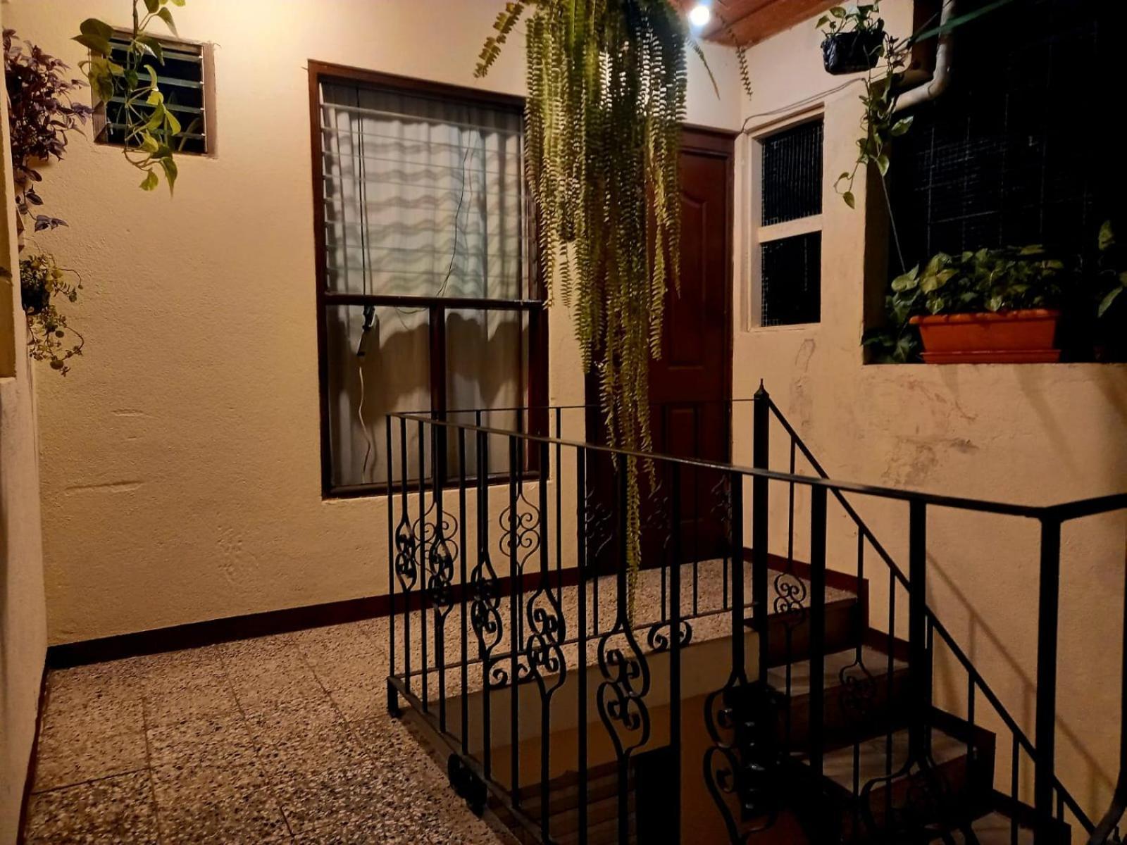 Отель Casa Jireh Gt Антигуа-Гватемала Экстерьер фото